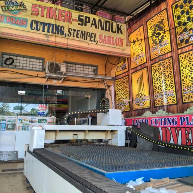 Workshop dan hasil produksi CV. Dito Digital Printing Jambi